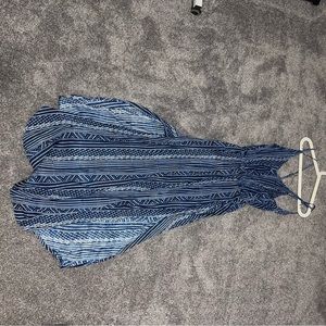 NWOT Strappy rip curl maxi dress